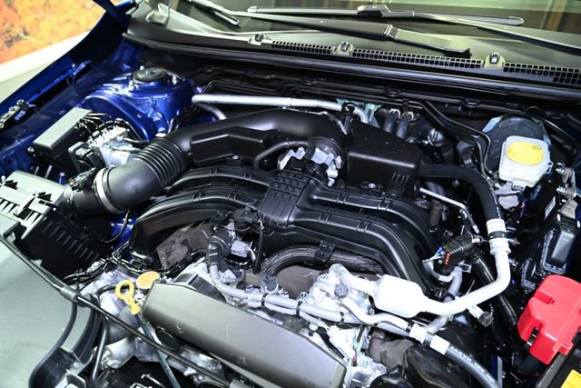 Used 2025 Subaru Crosstrek 2.0i Premium image 19