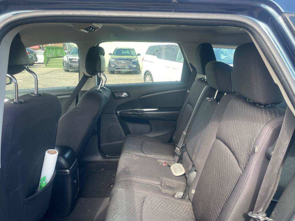 Used 2014 Dodge Journey American Value Package w/ Flexible Seating Group FWD image 10