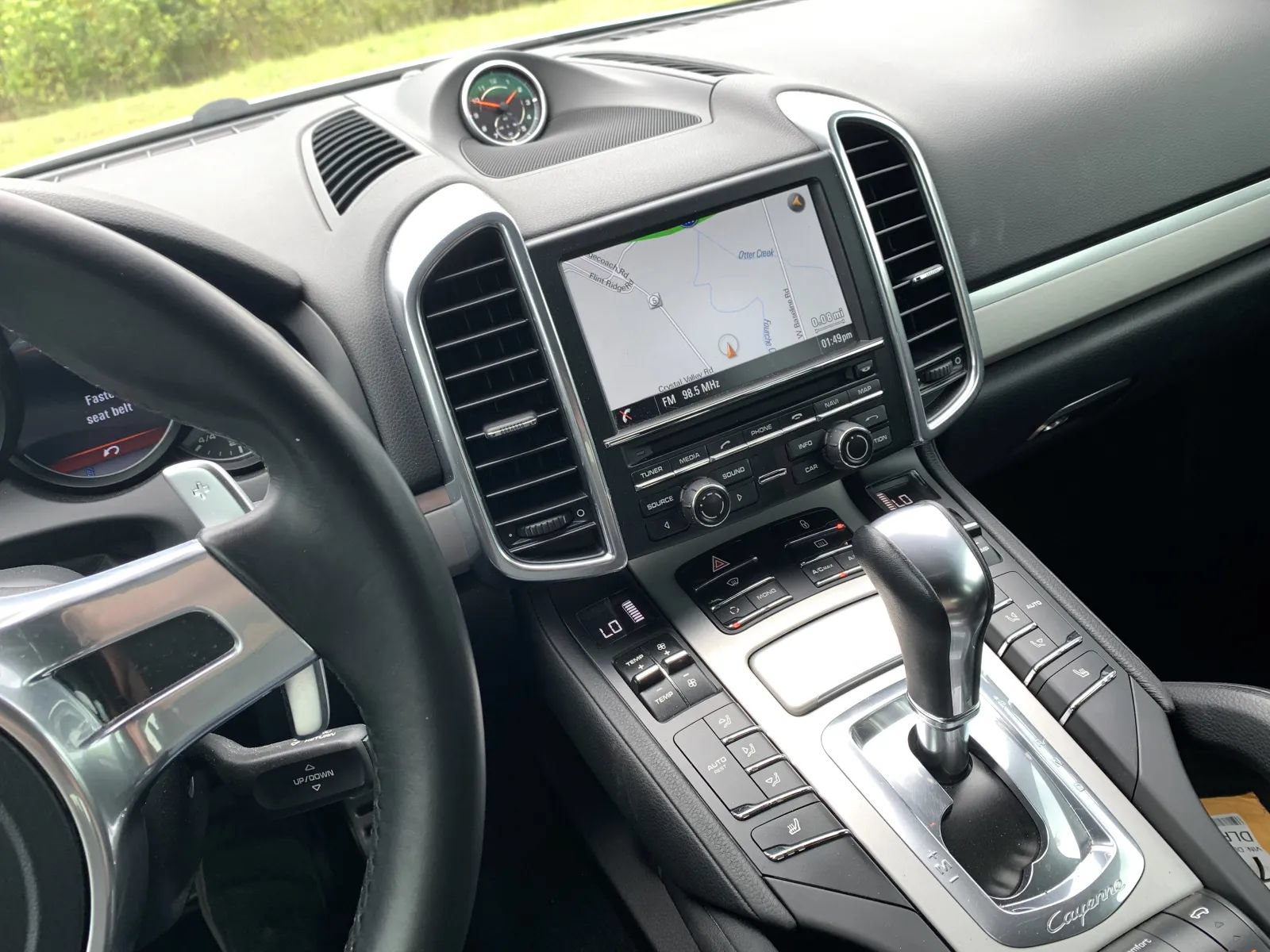 Used 2013 Porsche Cayenne GTS AWD/4WD image 13