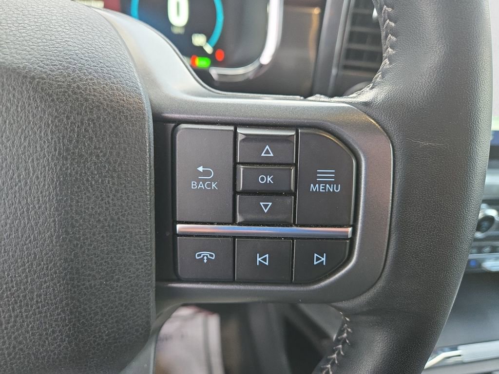 Used 2022 Ford F150 Lariat image 19