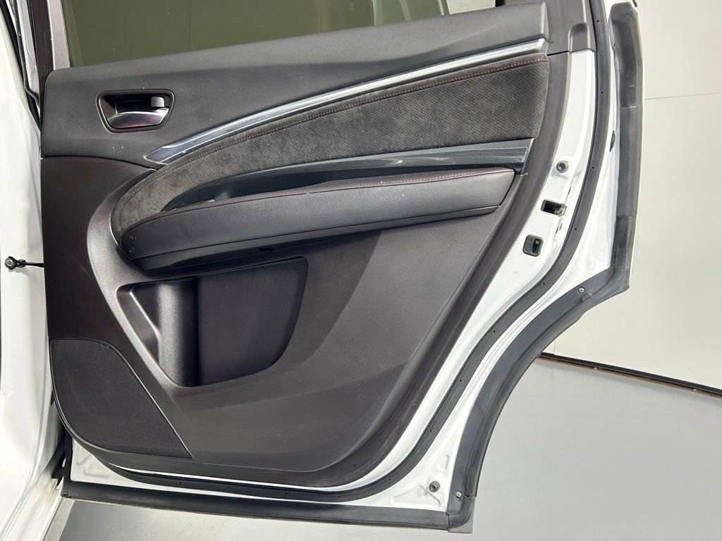 Used 2020 Acura MDX A-Spec image 13