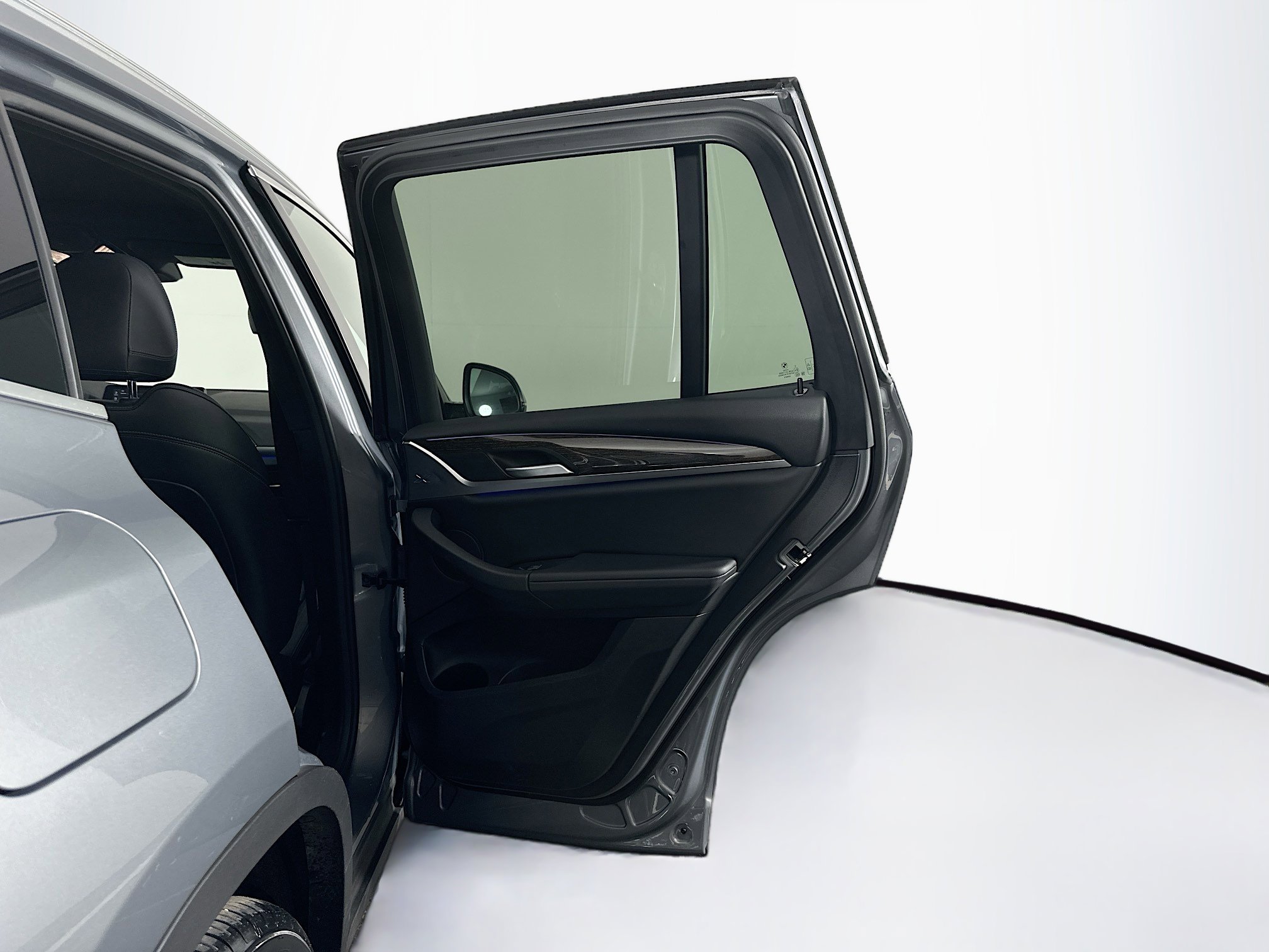 Used 2024 BMW X3 sDrive30i w/ Convenience Package image 33