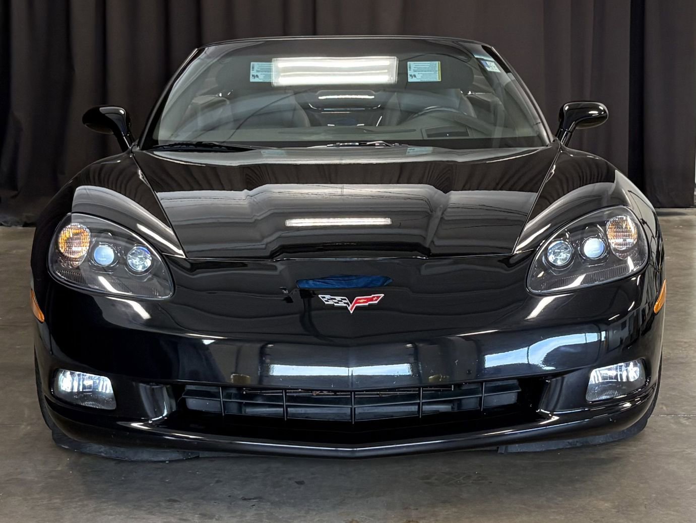 Used 2008 Chevrolet Corvette Convertible w/ Preferred Equipment Group RWD image 3