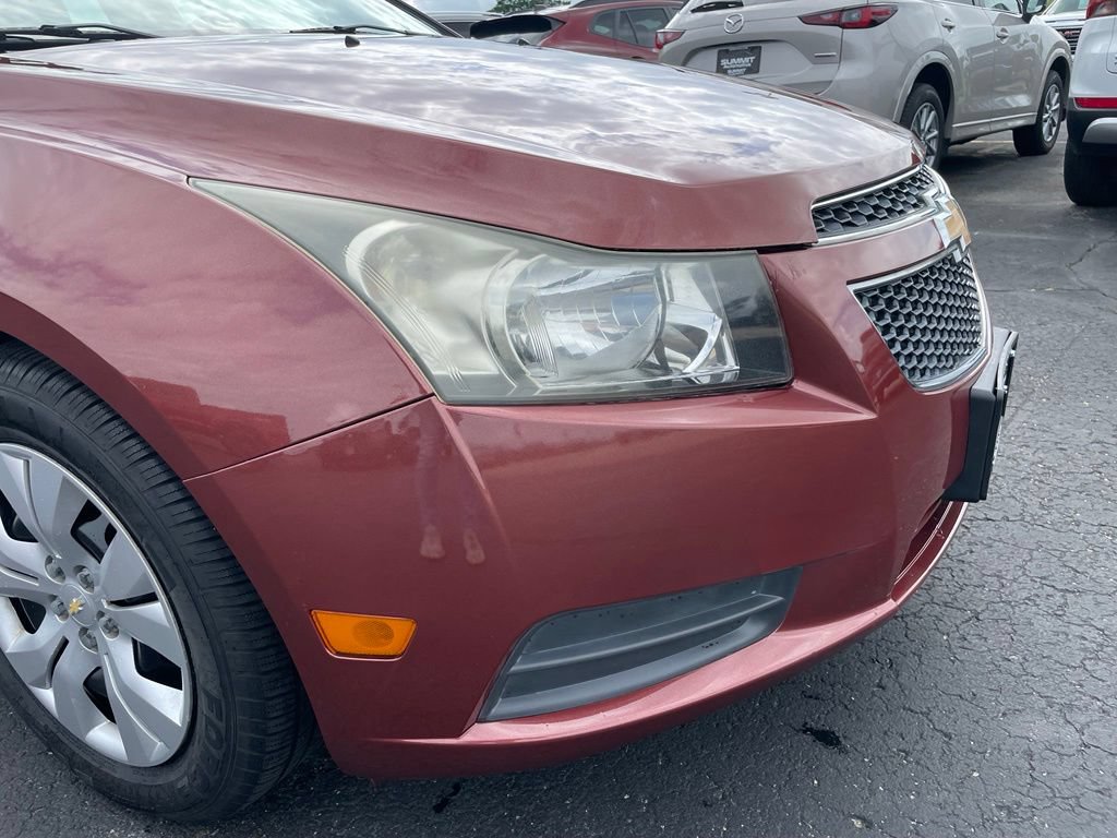 Used 2012 Chevrolet Cruze LS w/ Connectivity Package FWD image 28