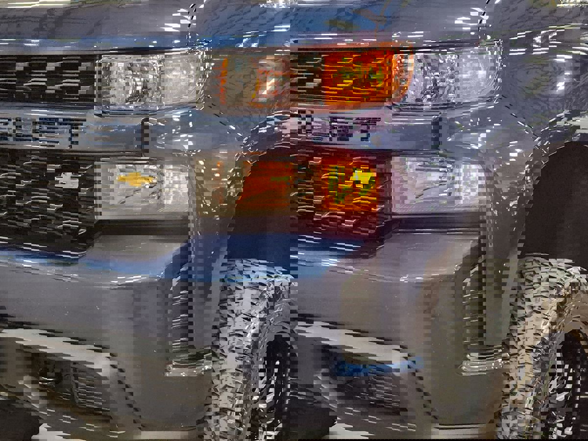 Used 2022 Chevrolet Silverado 1500 Custom w/ Safety Confidence Package image 14