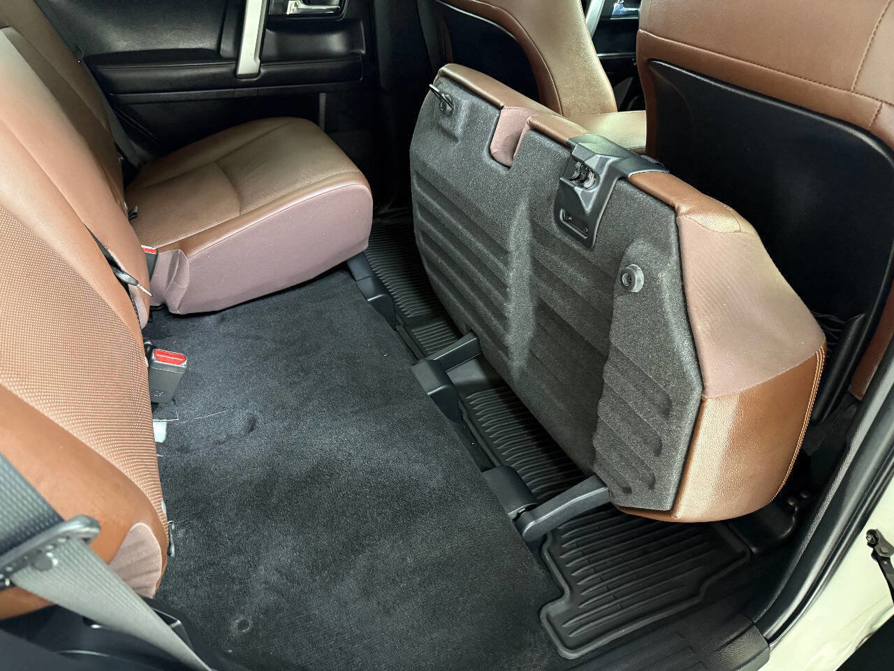 Used 2018 Toyota 4Runner Limited RWD image 46