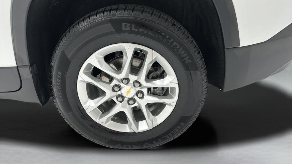 Used 2020 Chevrolet Traverse LS AWD/4WD image 8
