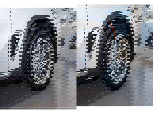 New 2026 BMW X5 xDrive50e image 42