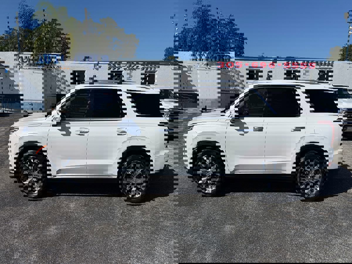 Used 2022 Hyundai Palisade SEL w/ Convenience Package image 6