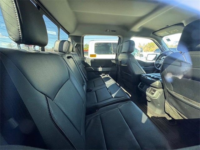 Used 2022 Ford F150 Lariat w/ FX4 Off-Road Package image 5