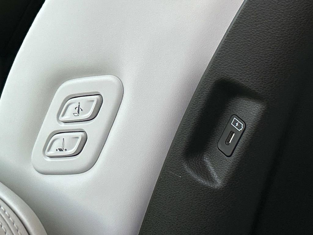 New 2025 Hyundai Santa Fe Calligraphy image 26