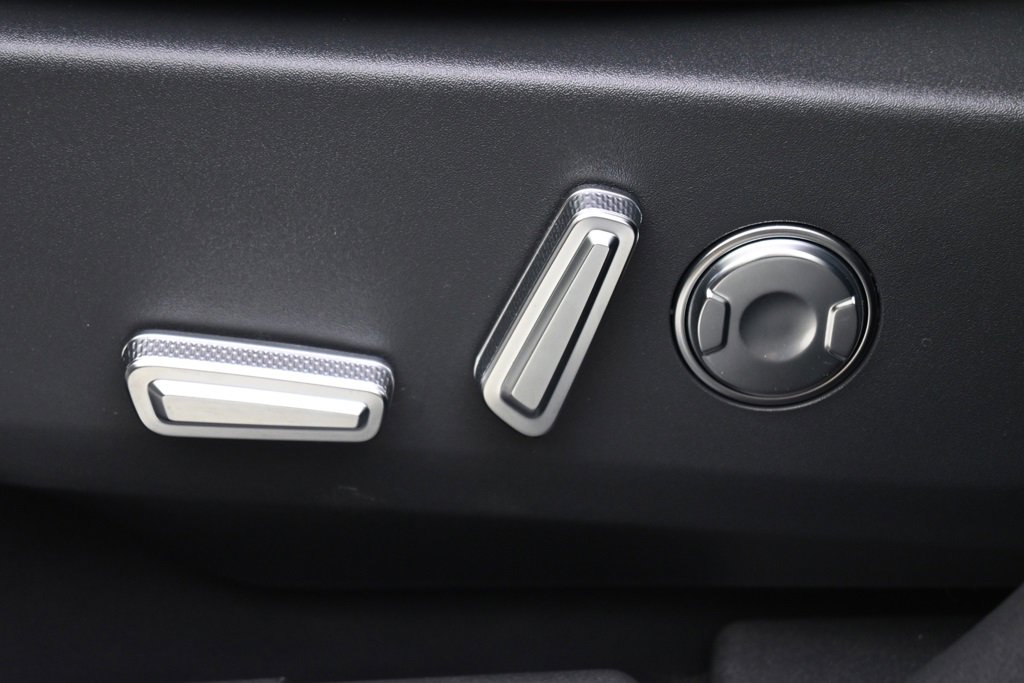 New 2026 Lincoln Nautilus Reserve image 14