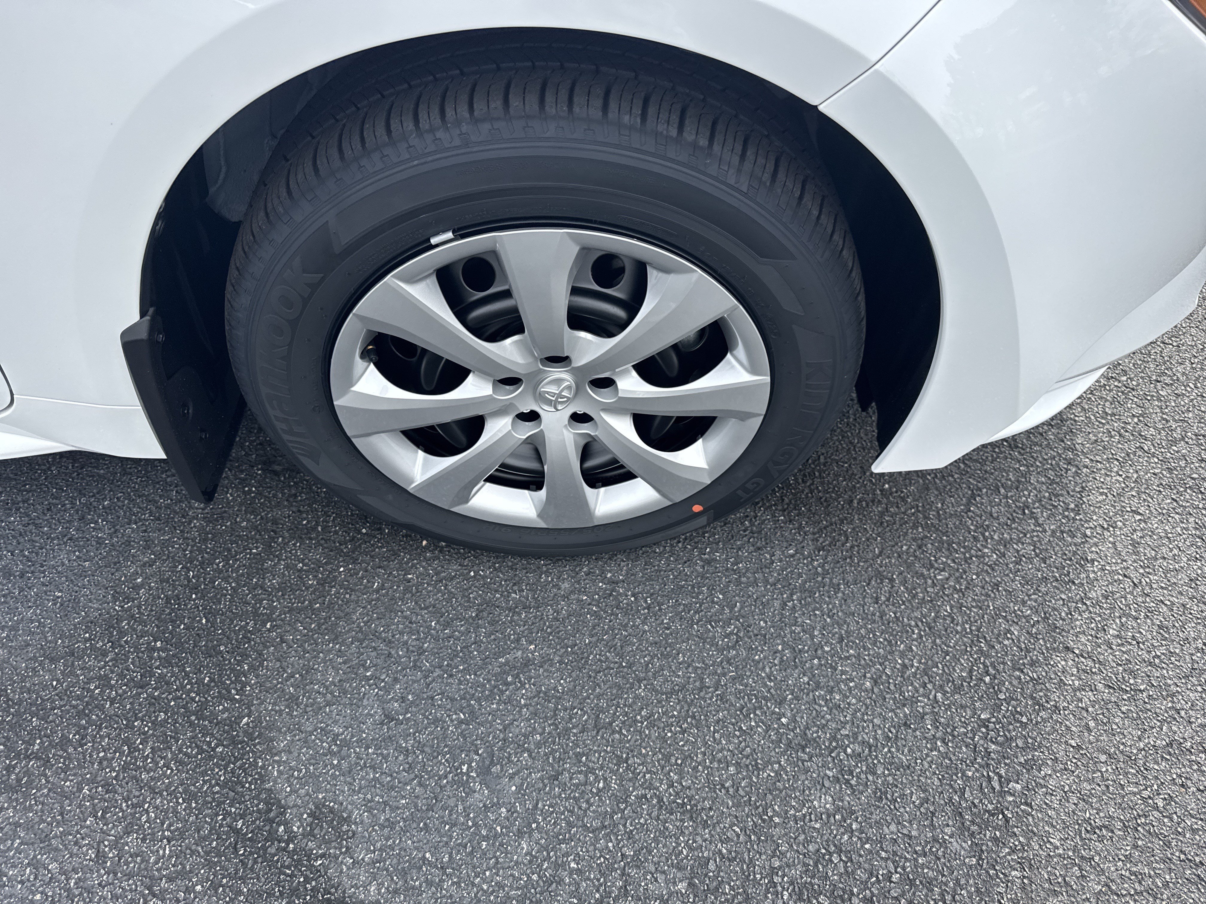 New 2026 Toyota Corolla LE FWD image 10
