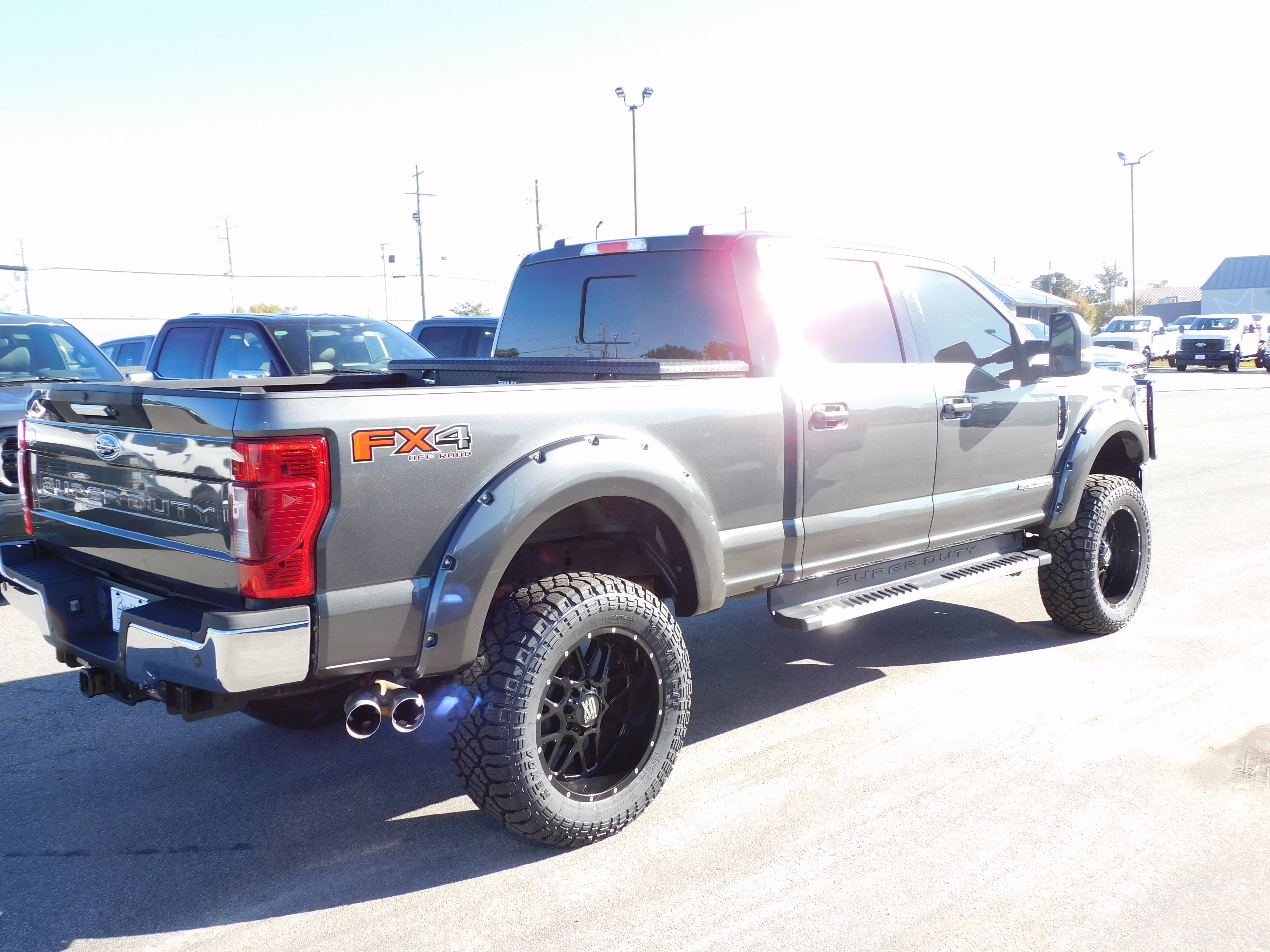 Used 2020 Ford F250 Lariat w/ Lariat Value Package image 5