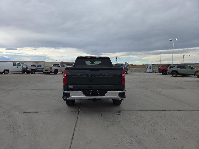 New 2026 Chevrolet Silverado 1500 LT w/ LPO, Dark Essentials Package image 4