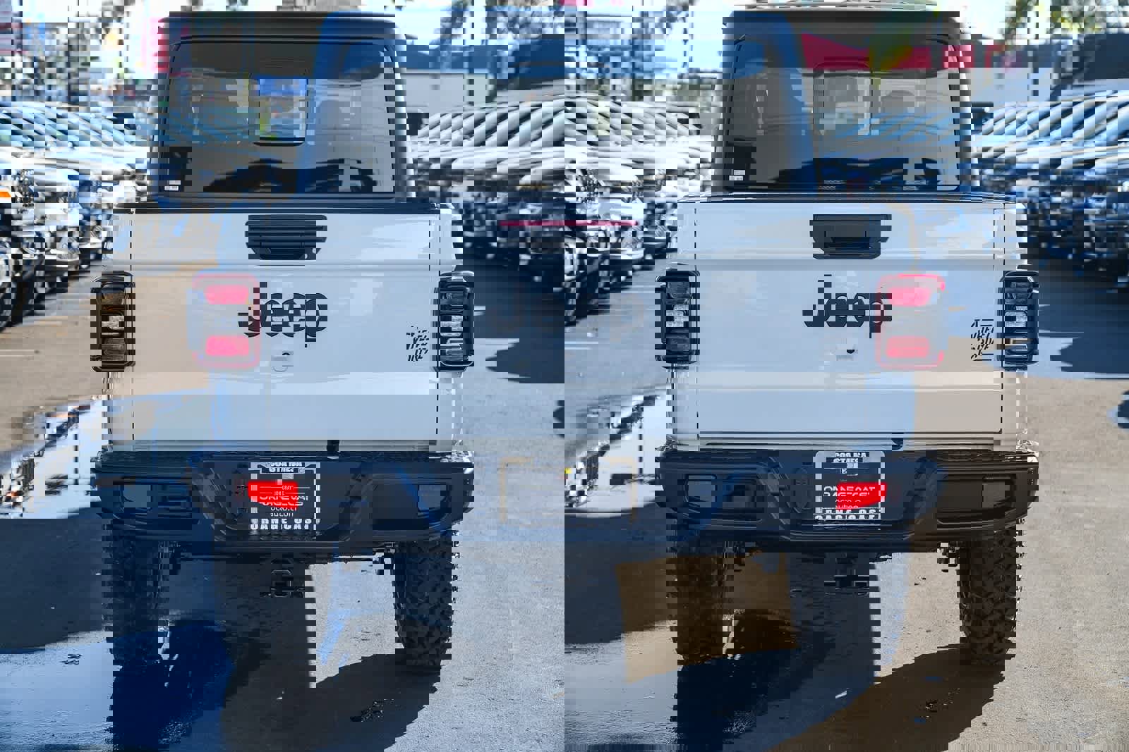 New 2026 Jeep Gladiator Sport image 5