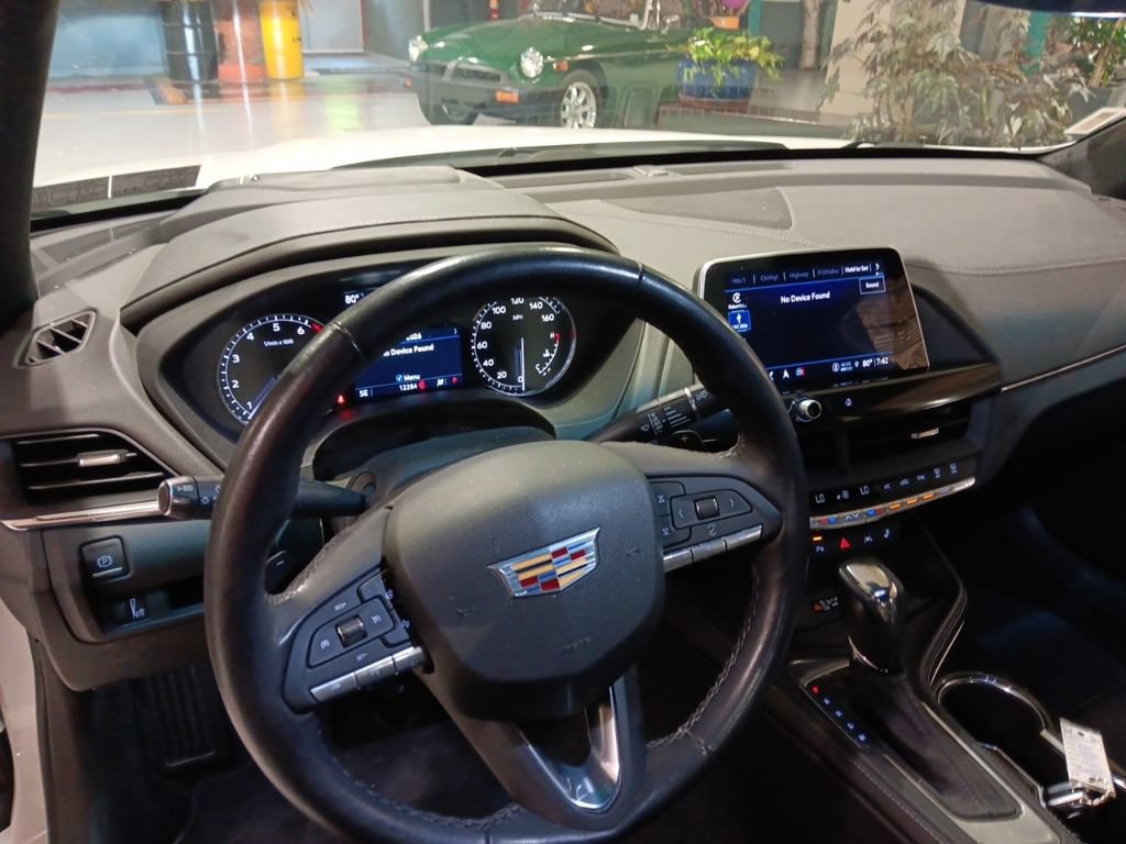 Used 2024 Cadillac CT4 Luxury w/ Sun And Sound Package AWD/4WD image 5