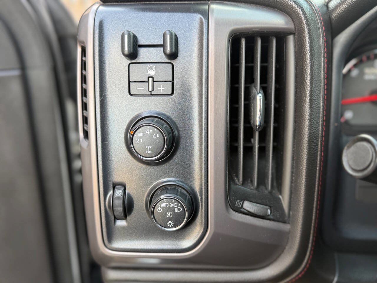 Used 2014 GMC Sierra 1500 SLT image 17