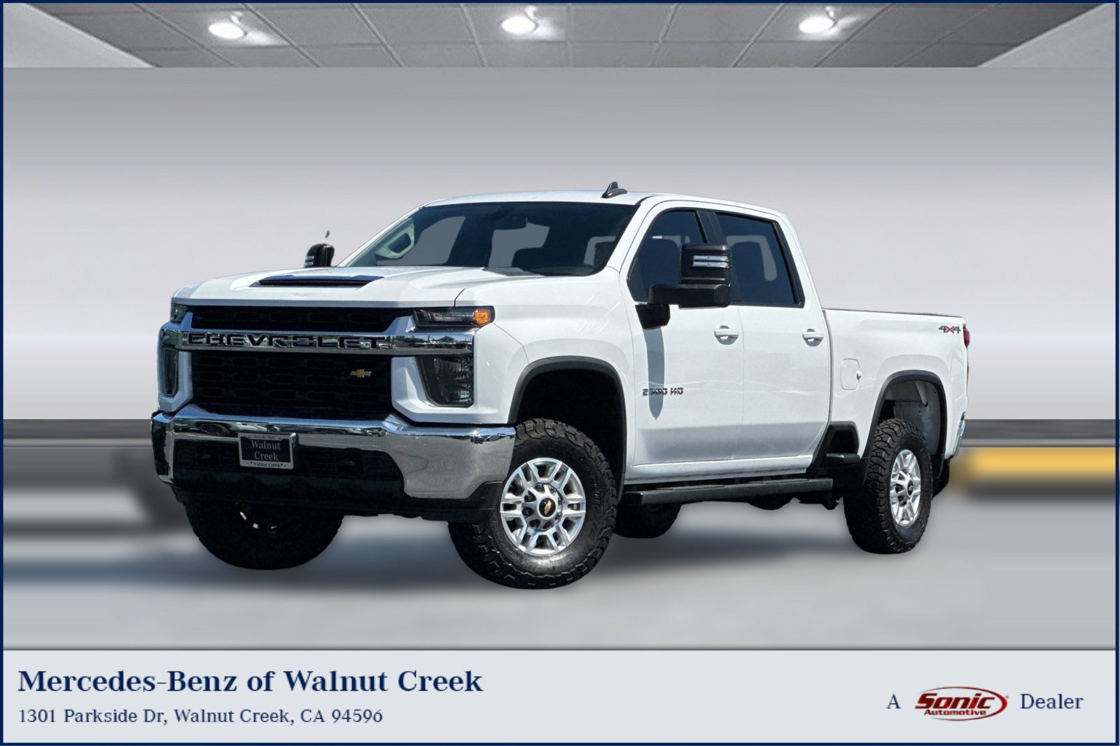 Used 2023 Chevrolet Silverado 2500 LT AWD/4WD image 1