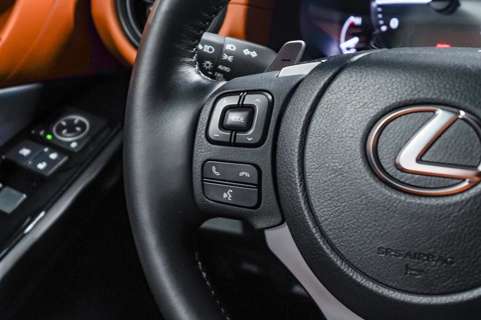 Used 2025 Lexus IS 300 F Sport RWD image 16
