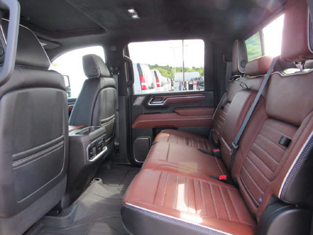 Certified 2024 GMC Sierra 2500 Denali Ultimate AWD/4WD image 34