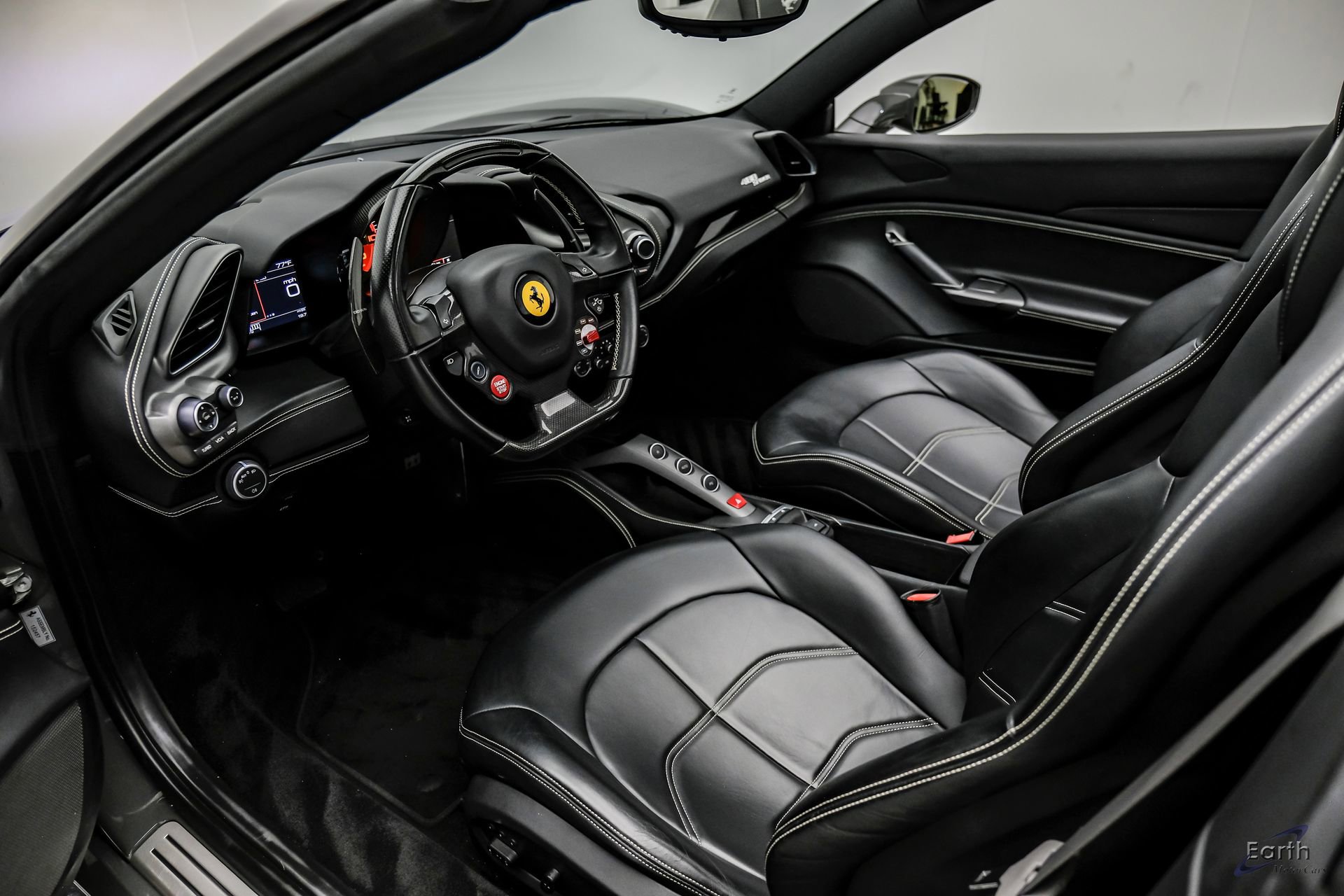 Used 2018 Ferrari 488 Spider RWD image 2