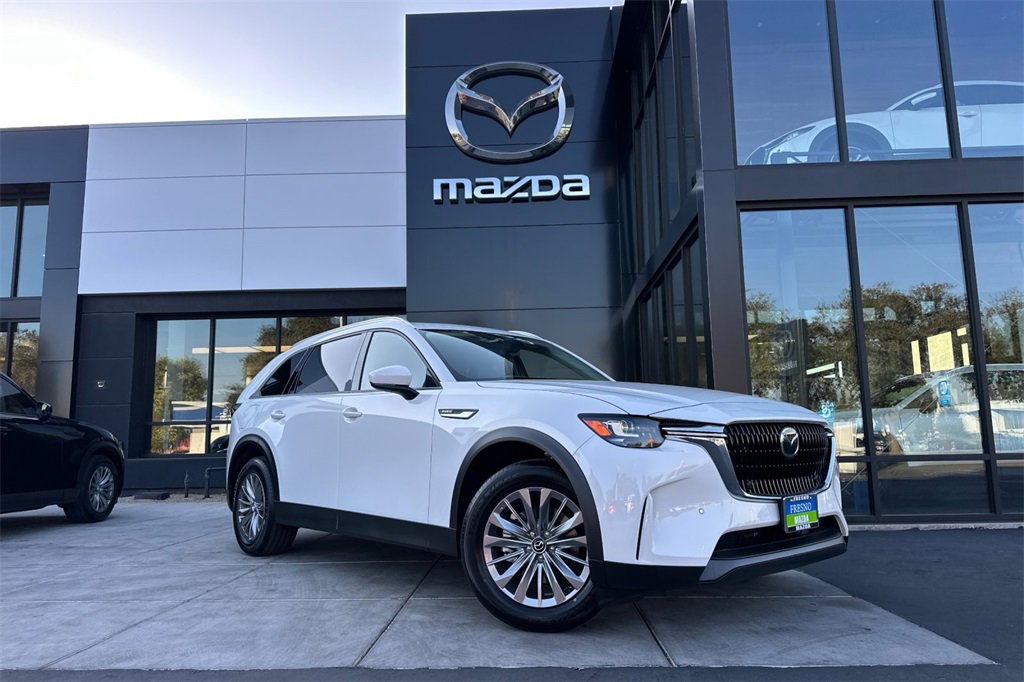 New 2025 MAZDA CX-90 Plug-In Hybrid w/ Preferred image 2