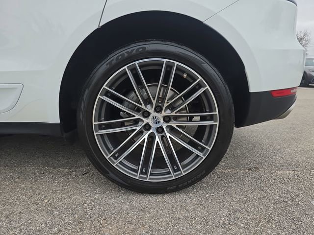 Used 2021 Porsche Macan S image 34