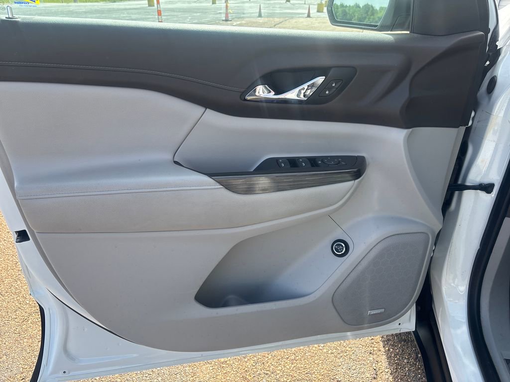 Used 2019 GMC Acadia SLT FWD image 6