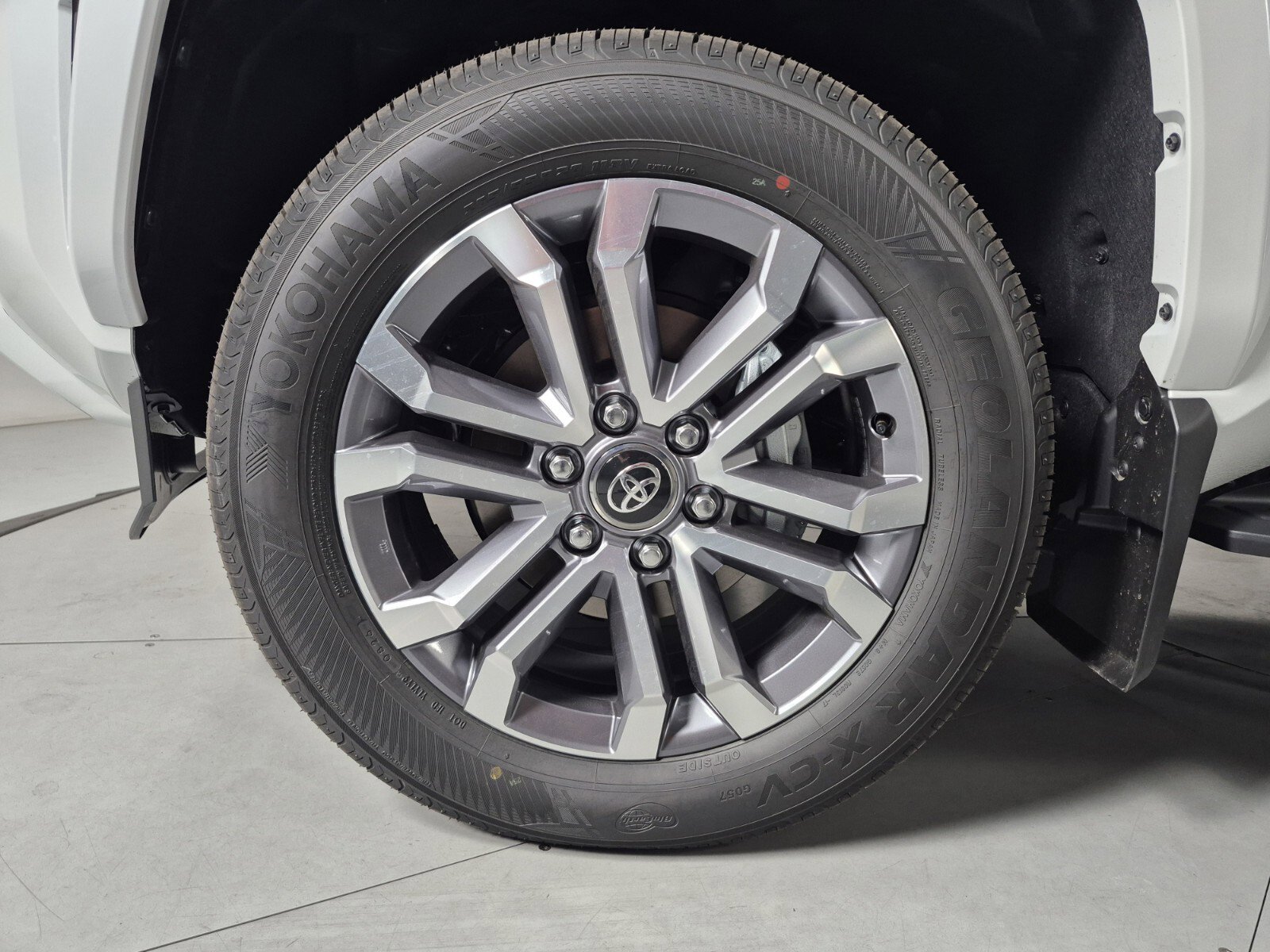 New 2026 Toyota 4Runner 4WD image 10