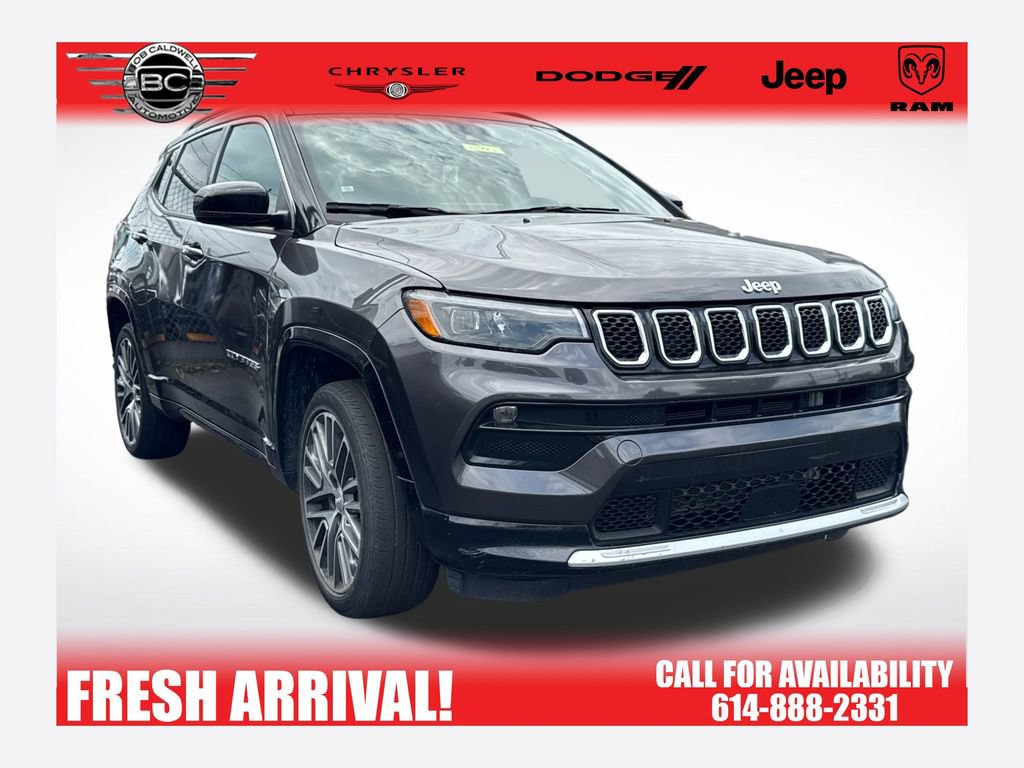 Used 2023 Jeep Compass Limited w/ Elite Group AWD/4WD image 1