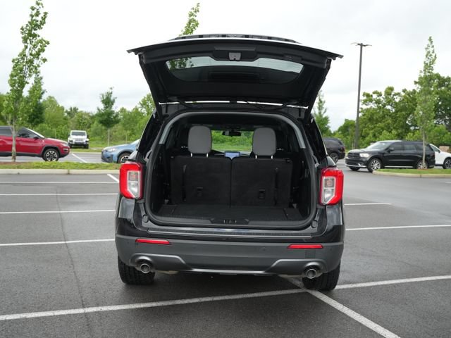 Used 2022 Ford Explorer XLT w/ Equipment Group 202A RWD image 17