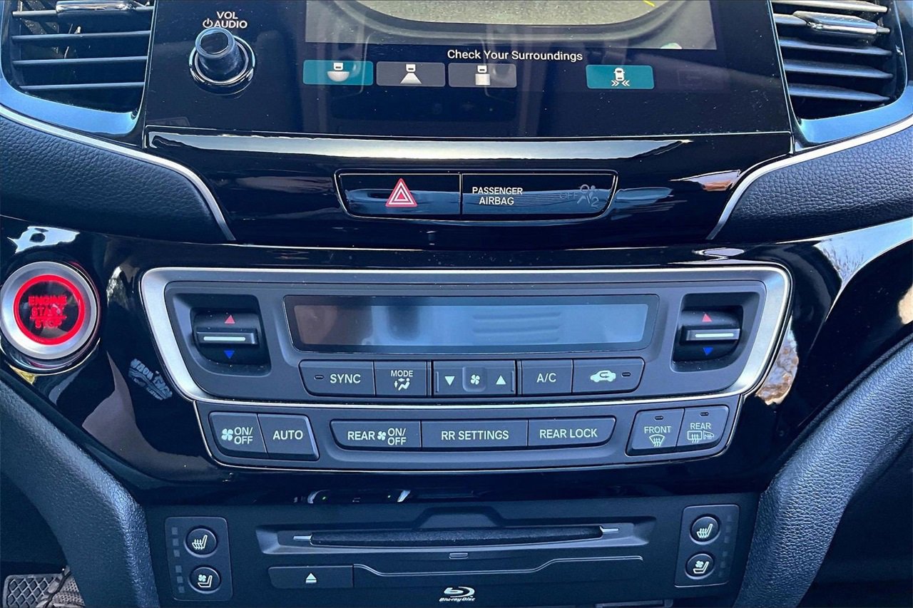 Used 2022 Honda Pilot Elite image 18