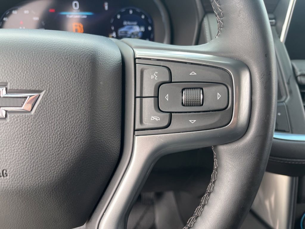Used 2024 Chevrolet Tahoe Z71 w/ Luxury Package AWD/4WD image 23