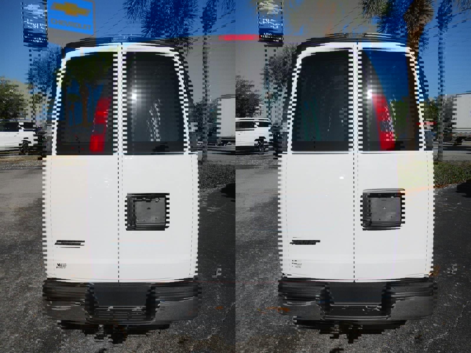 New 2026 Chevrolet Express 2500 w/ Driver Convenience Package image 6