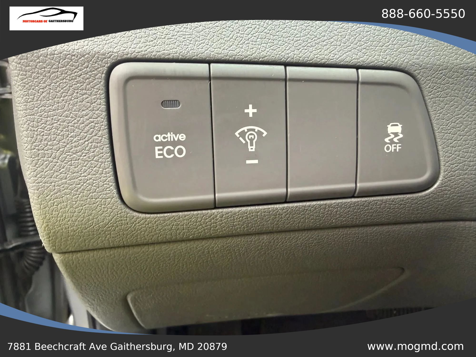 Used 2015 Hyundai Elantra SE w/ Option Group 02 FWD image 22