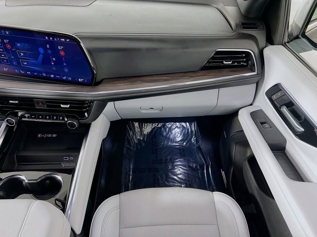 Used 2025 Chevrolet Tahoe Premier image 24