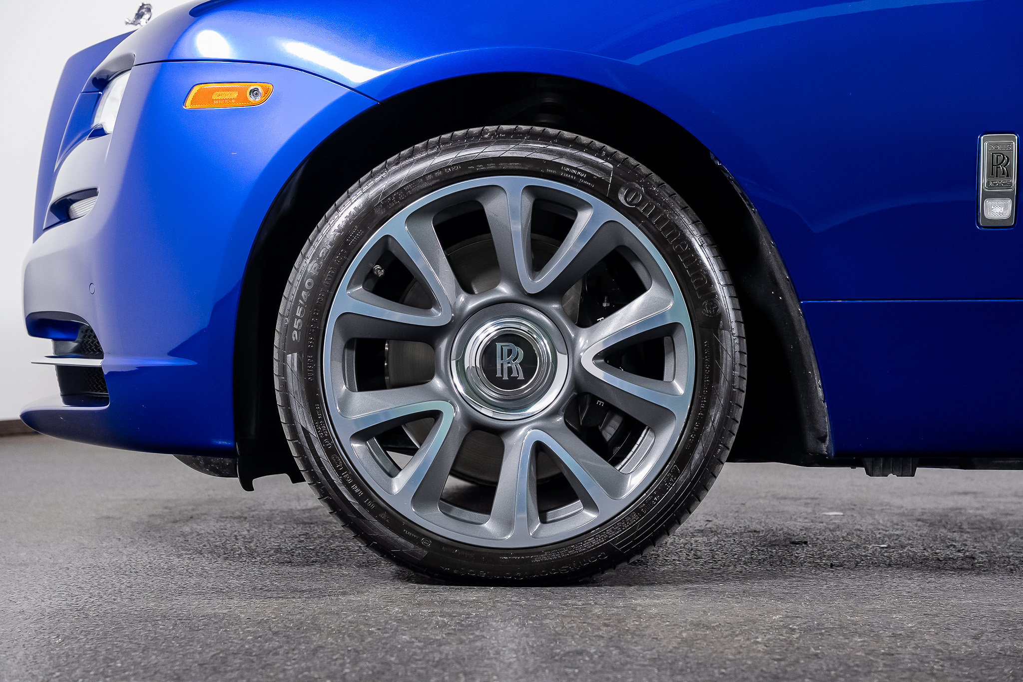 Used 2020 Rolls-Royce Wraith RWD image 17