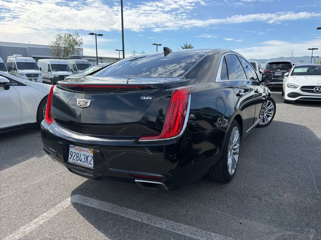 Used 2018 Cadillac XTS Luxury image 4
