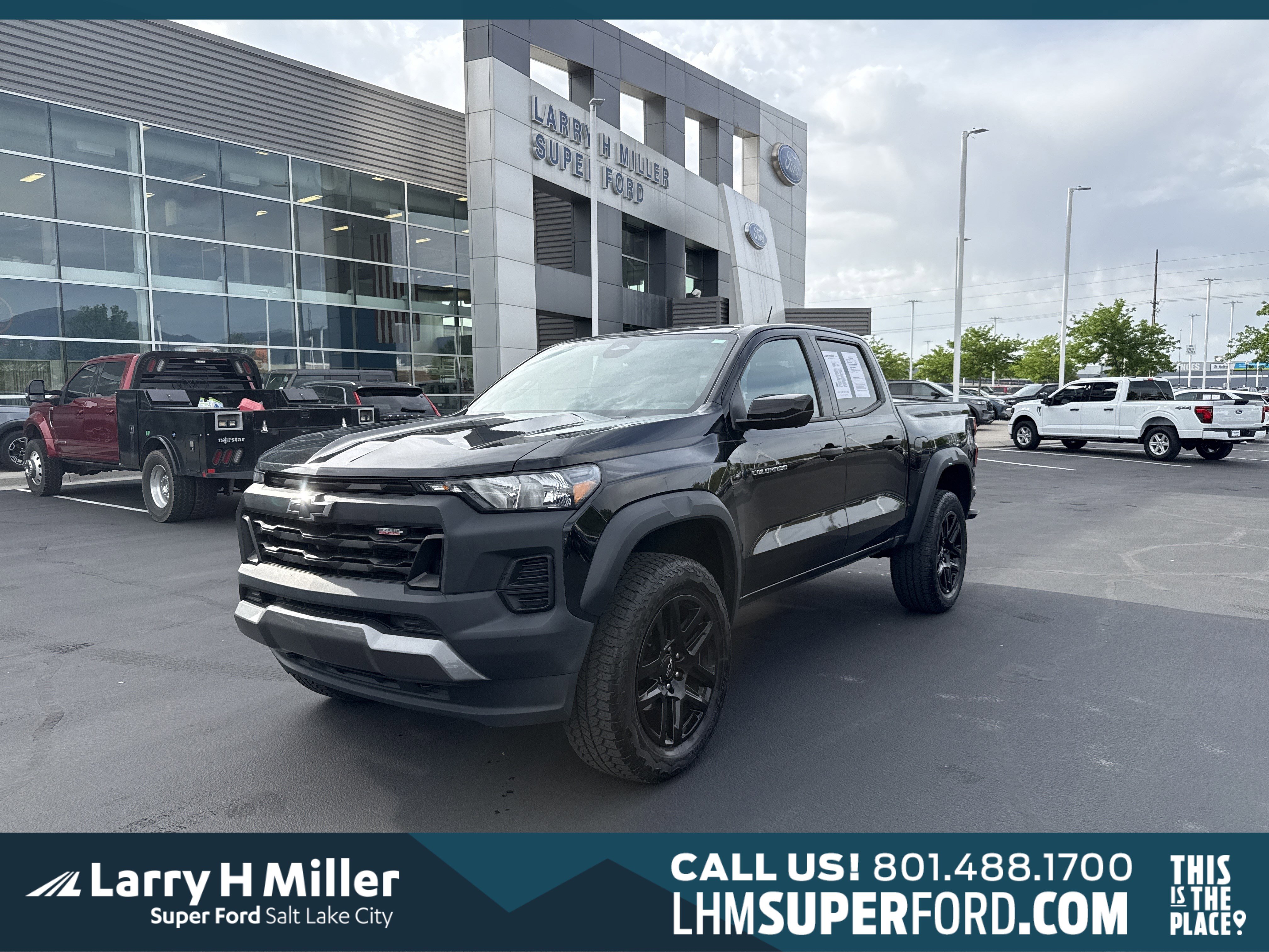 Used 2023 Chevrolet Colorado Trail Boss w/ Technology Package AWD/4WD video 1