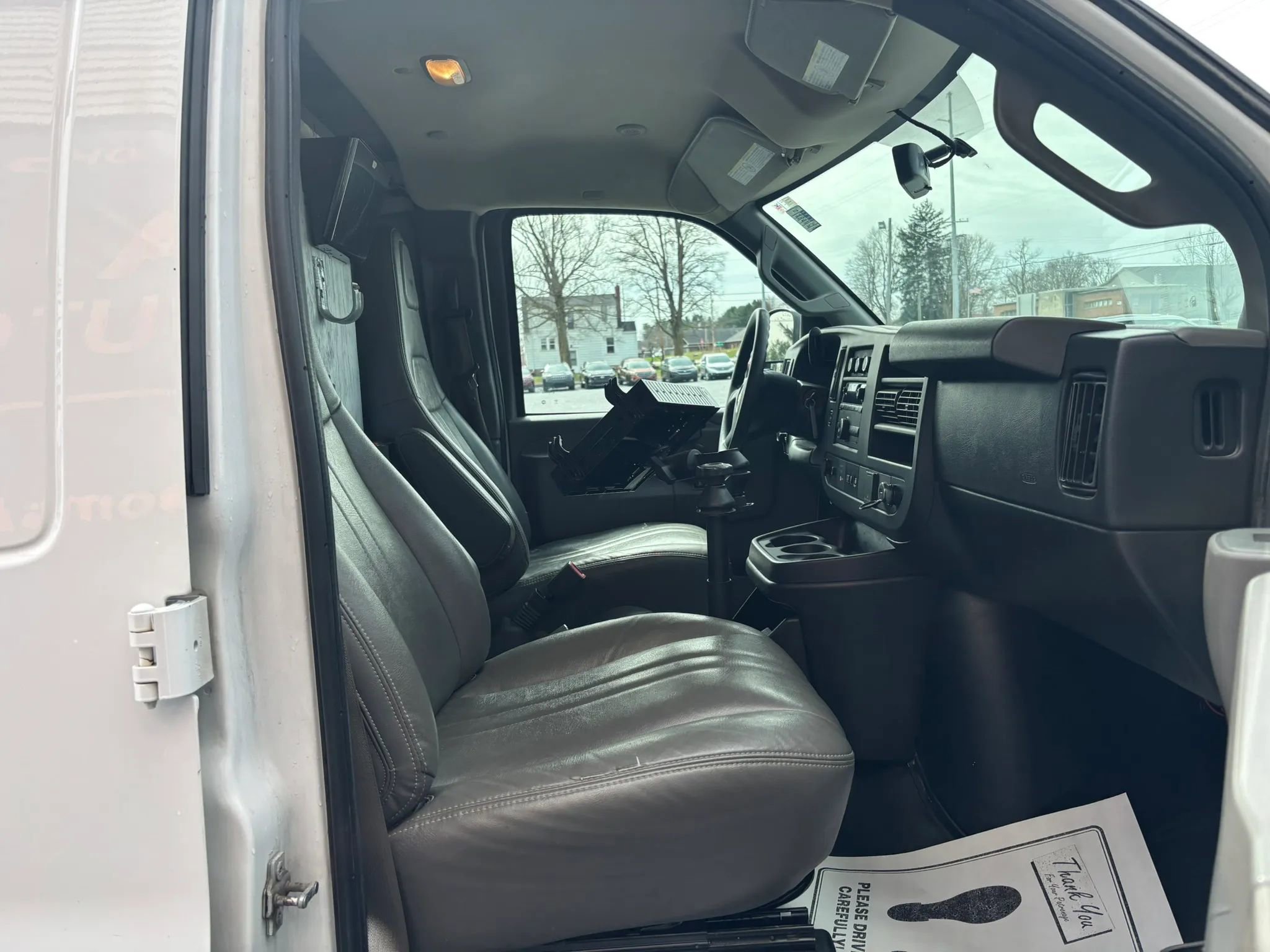 Used 2020 Chevrolet Express 2500 w/ Driver Convenience Package image 18