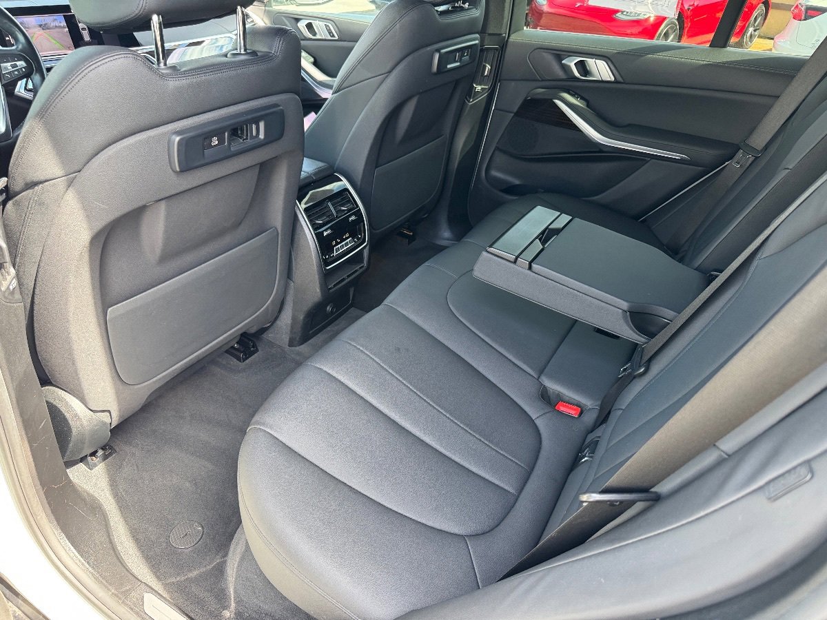 Used 2019 BMW X5 xDrive40i w/ Premium Package 2 AWD/4WD image 23