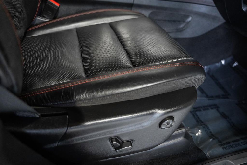 Used 2025 Dodge Durango GT image 43