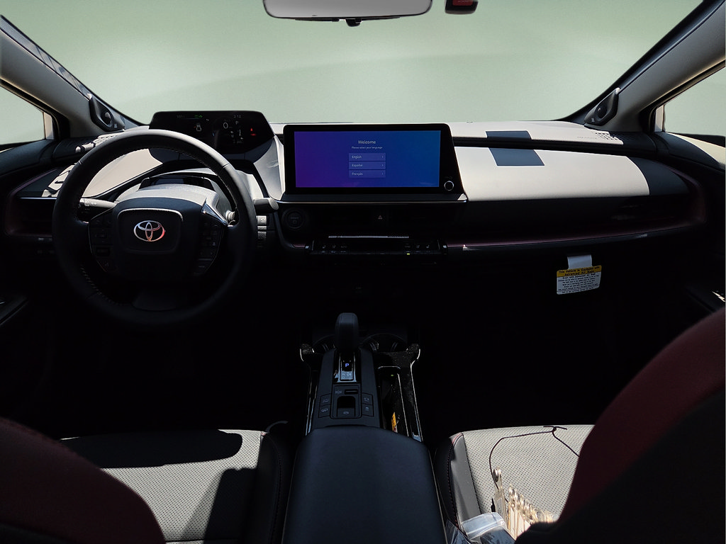 New 2027 Toyota Prius Plug-In Hybrid FWD image 16