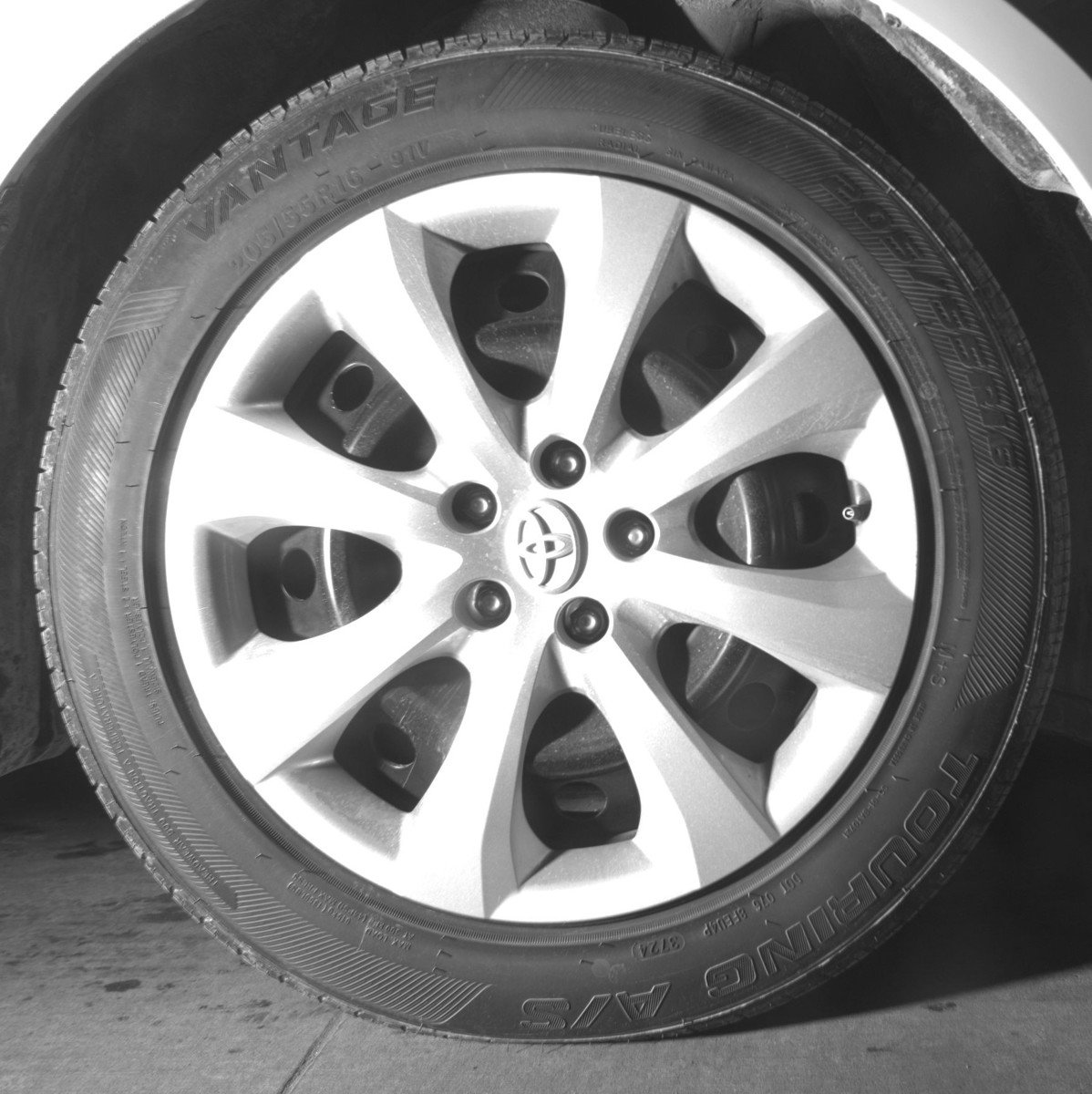 Used 2025 Toyota Corolla LE image 13