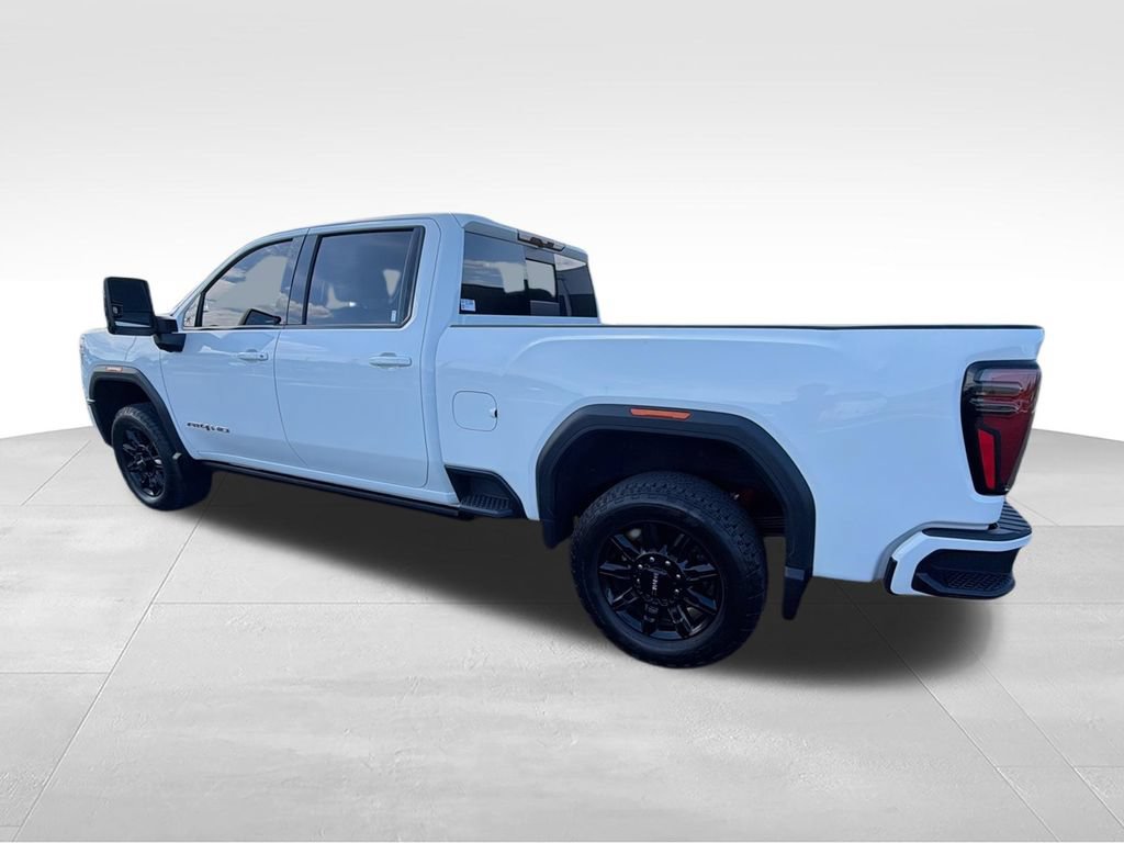 Used 2024 GMC Sierra 2500 AT4 w/ AT4 Preferred Package AWD/4WD image 6