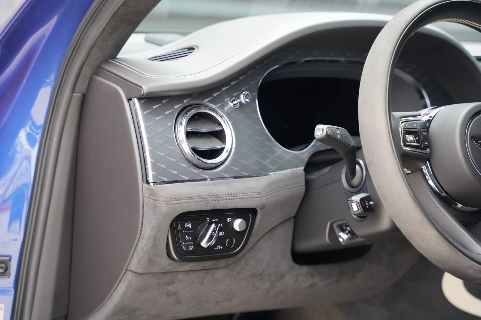 Used 2021 Bentley Bentayga Speed AWD/4WD image 20