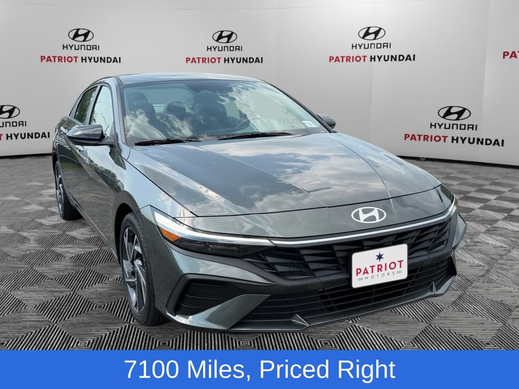 Used 2025 Hyundai Elantra Sport