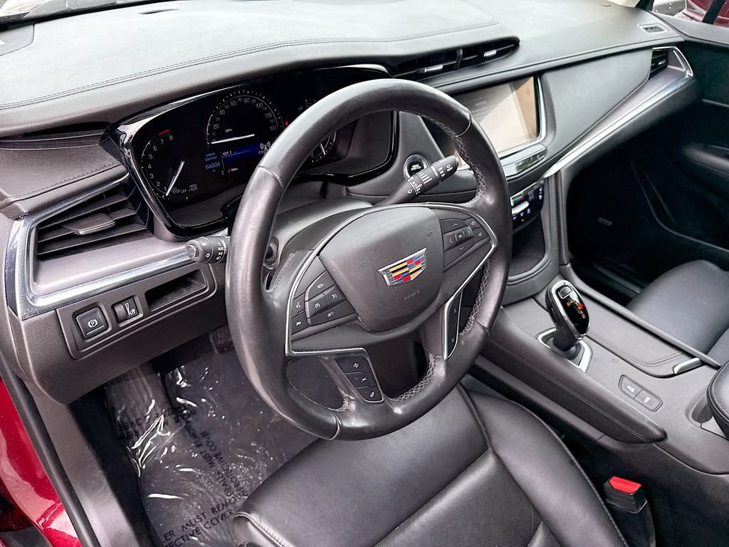 Used 2018 Cadillac XT5 Premium Luxury FWD image 26