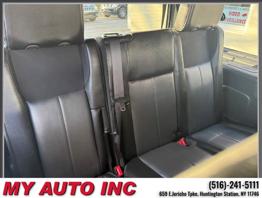Used 2011 Ford Expedition XLT w/ 203A Rapid Spec Order Code image 30